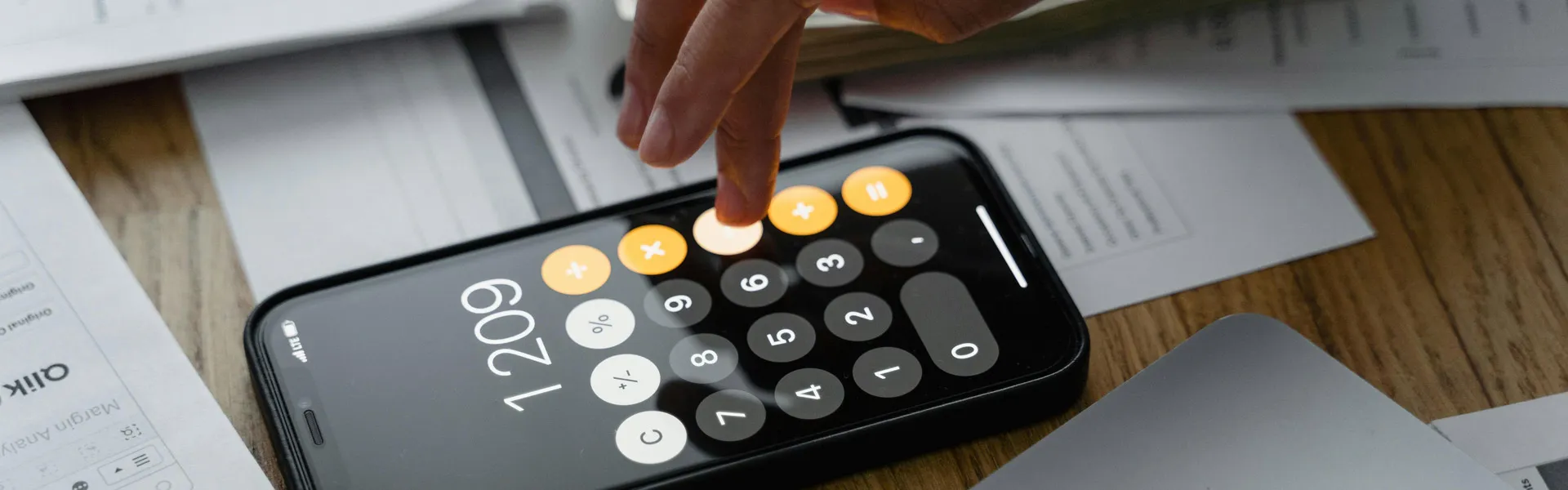 Individual calculating the tax benefits of Cyprus Non-Dom residency
